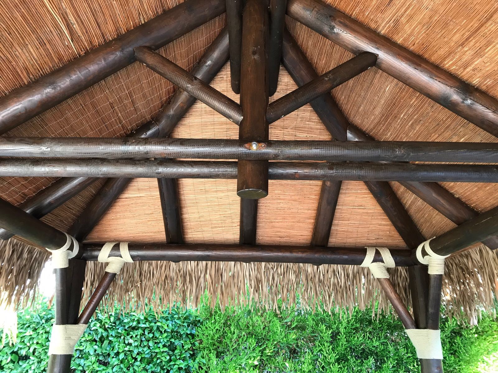 pergola cuatro aguas